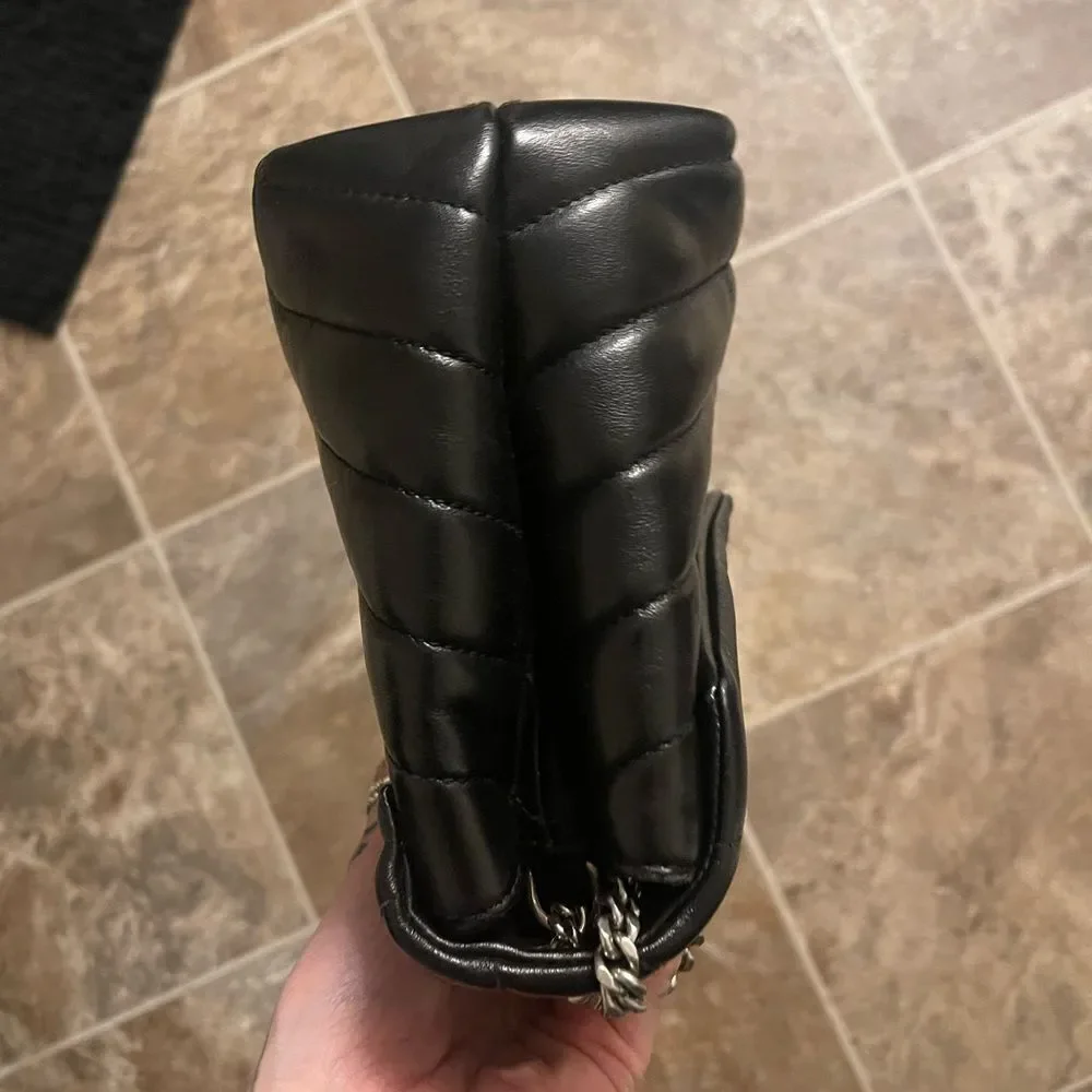 YSL Black LouLou - Picture 7 of 13